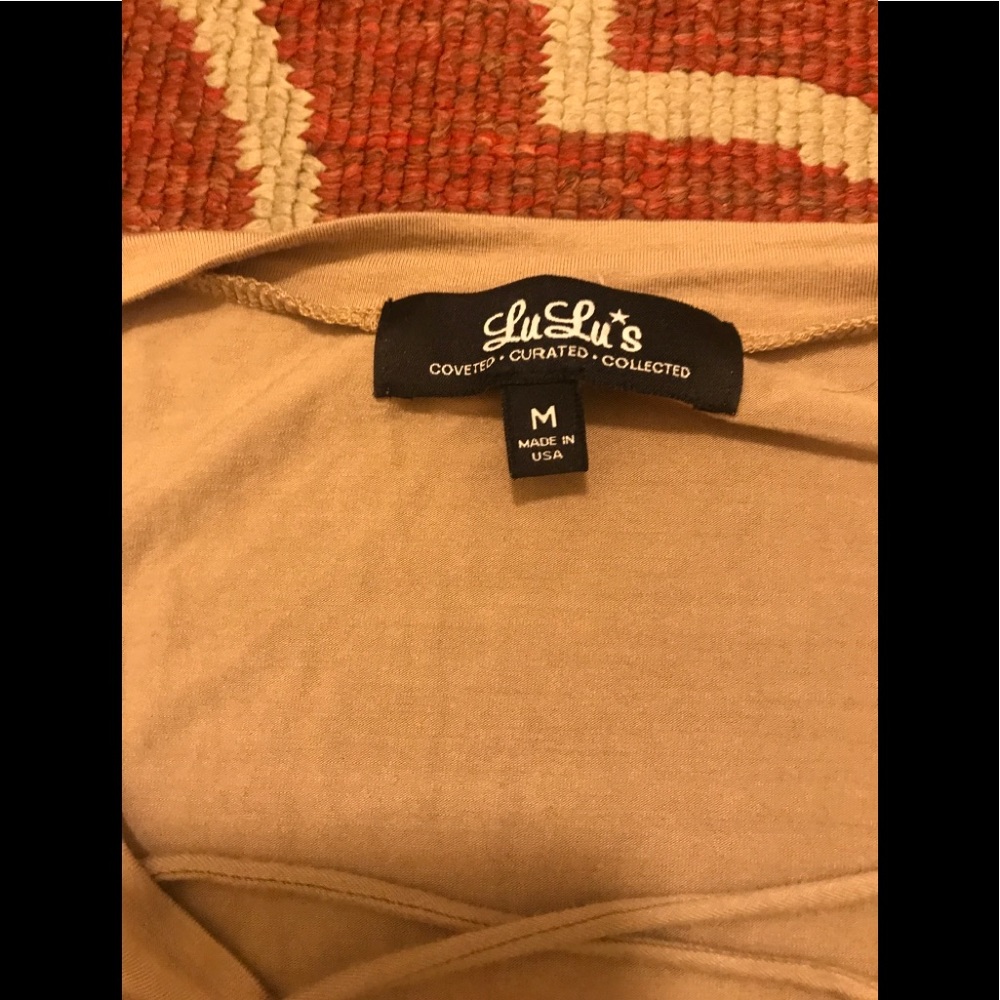 Lulu’s enjoy the ride lace up shirt top - Picture 4 of 6